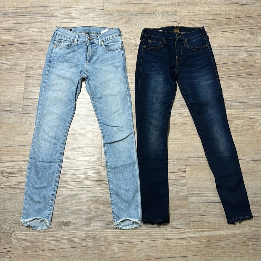 True Religion: Halle (Mid Rise, Super Skinny). Selling as a Pack. 2 for 1 Deal!